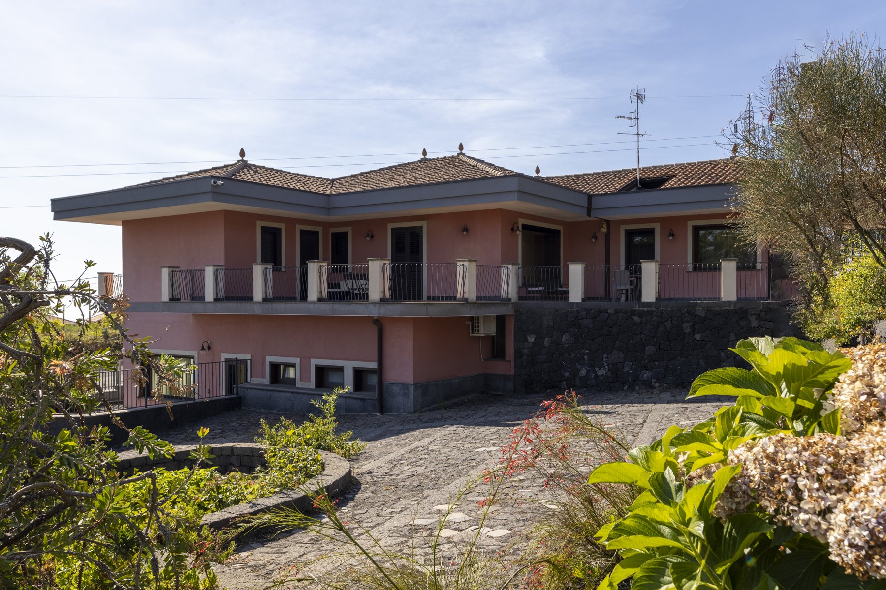 Esterno di Villa Vulcano a Zafferana Etnea