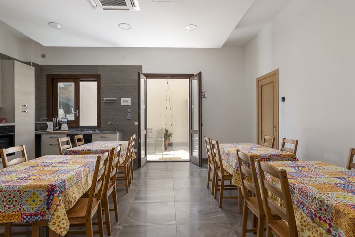 Sala da pranzo e cucina della villa